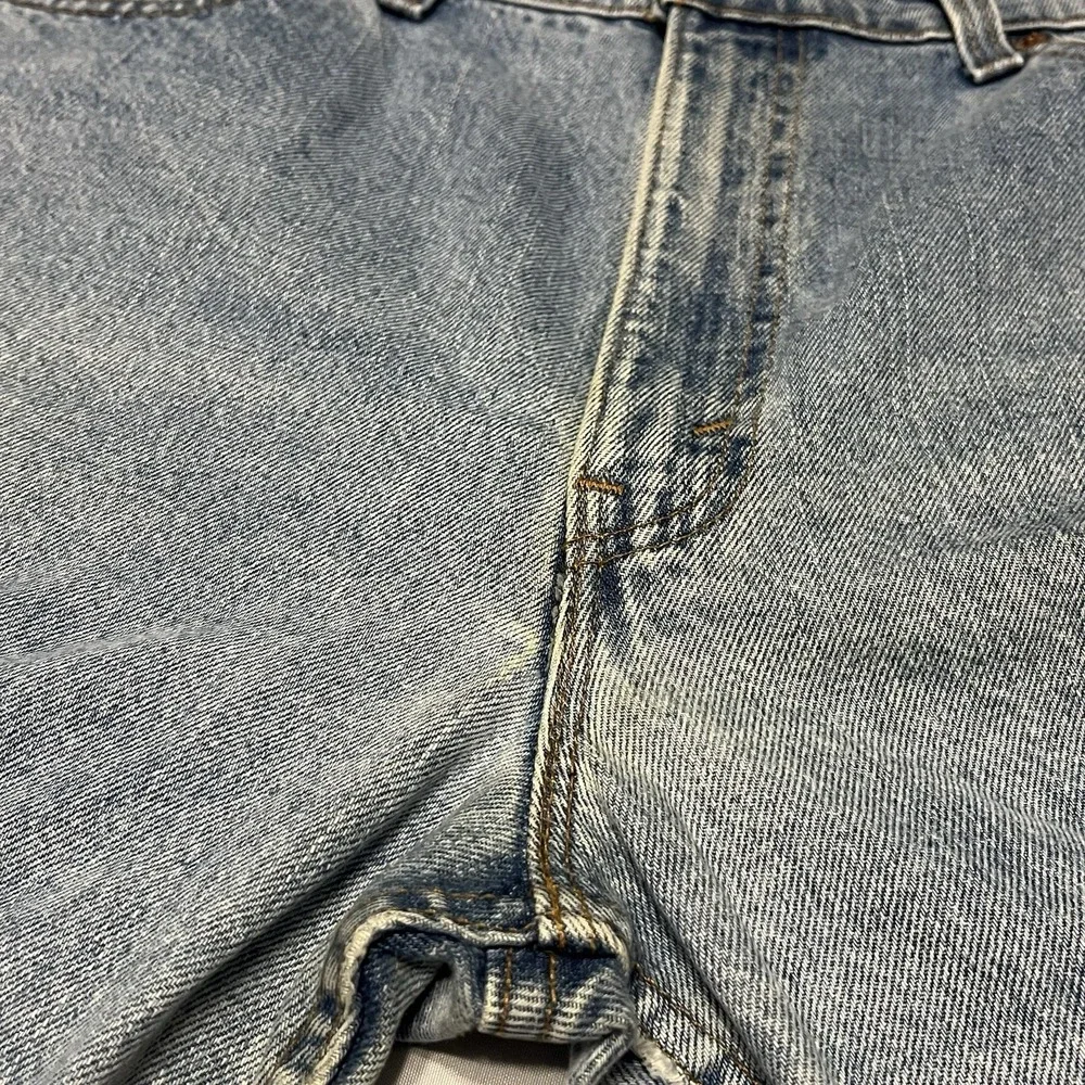 Vintage 90s Levi 550 Relaxed Tapered Size 36x29 Fits (34x29) Jeans USA Made